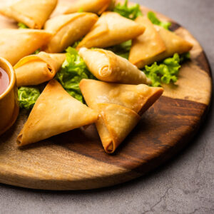 hyderabadi-biryani-vegetable-samosa